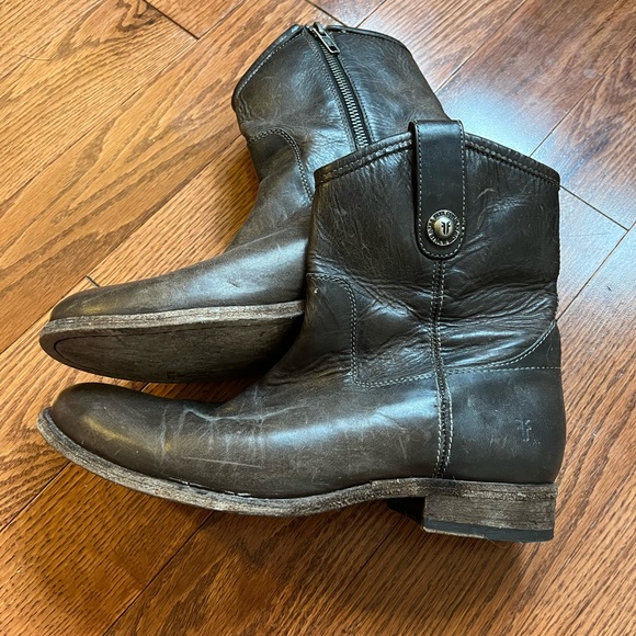 Frye leather ankle western boot - Picture 1 of 8